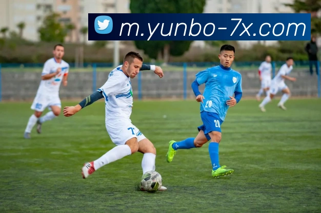 哈登火力全开半场表现惊艳独得22分助球队掌控比赛节奏